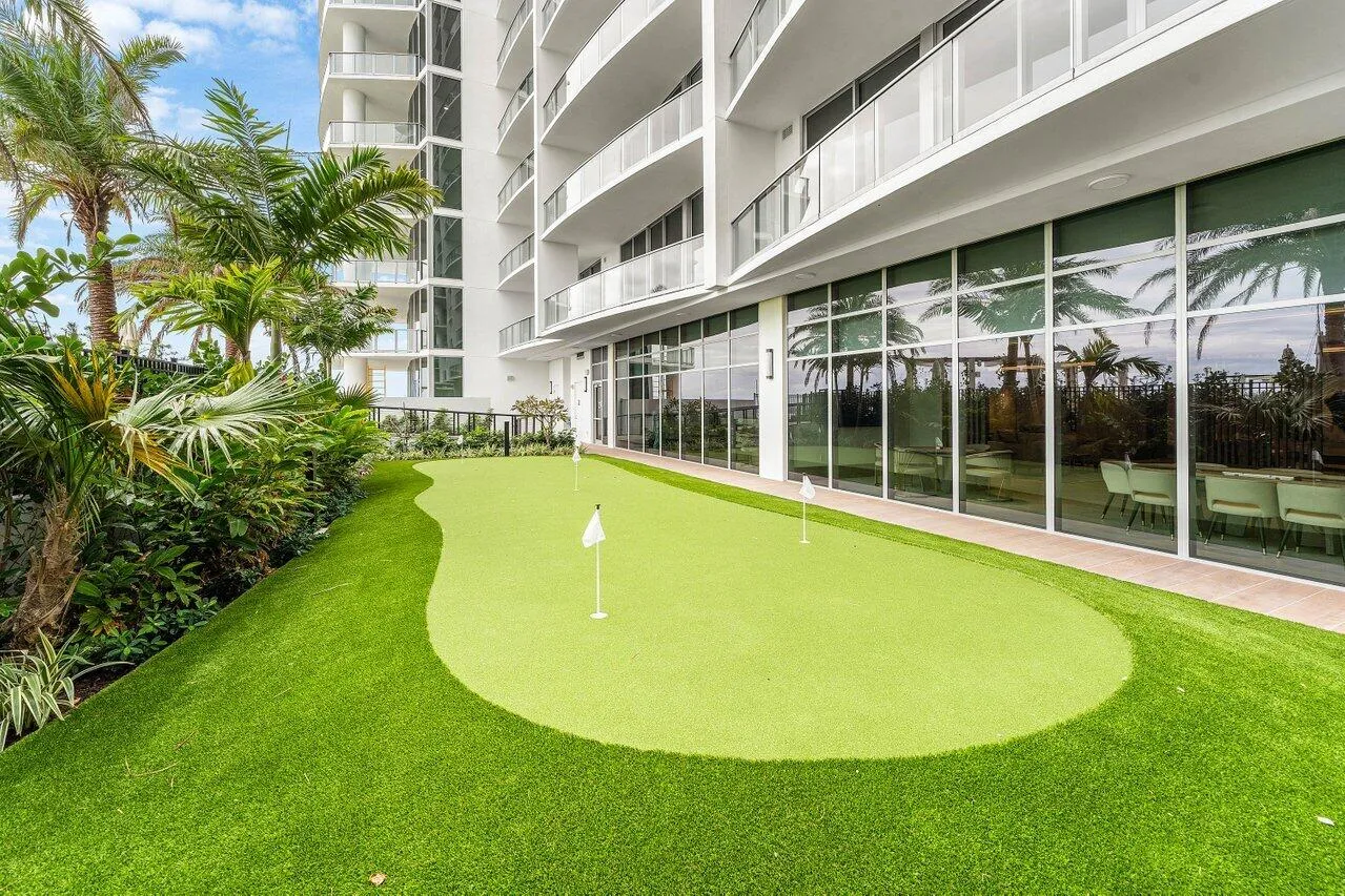 045-220LakeShoreDrive-702-LakePark-FL-33