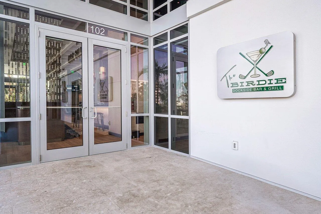 057-220LakeShoreDrive-702-LakePark-FL-33