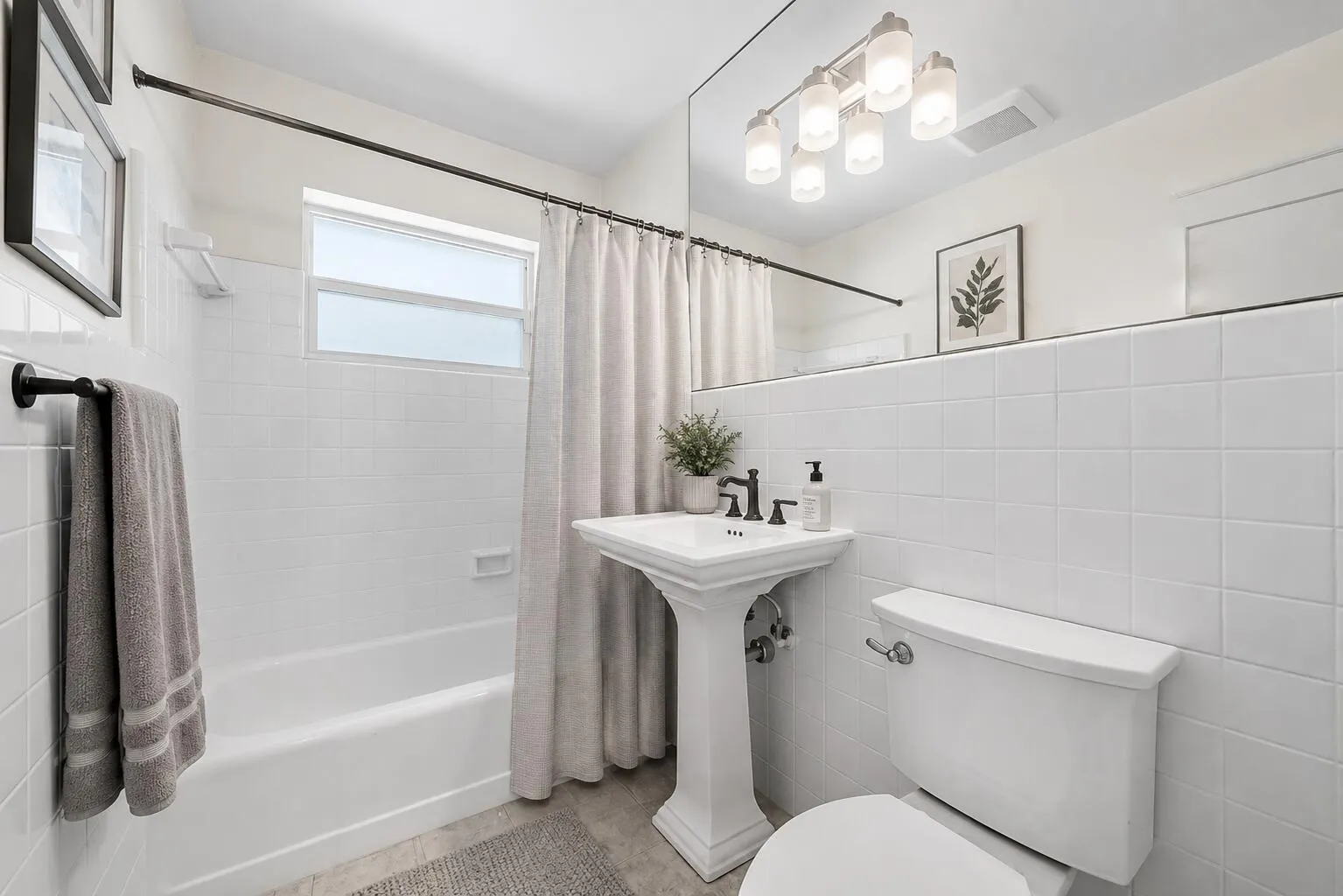Guest bath1