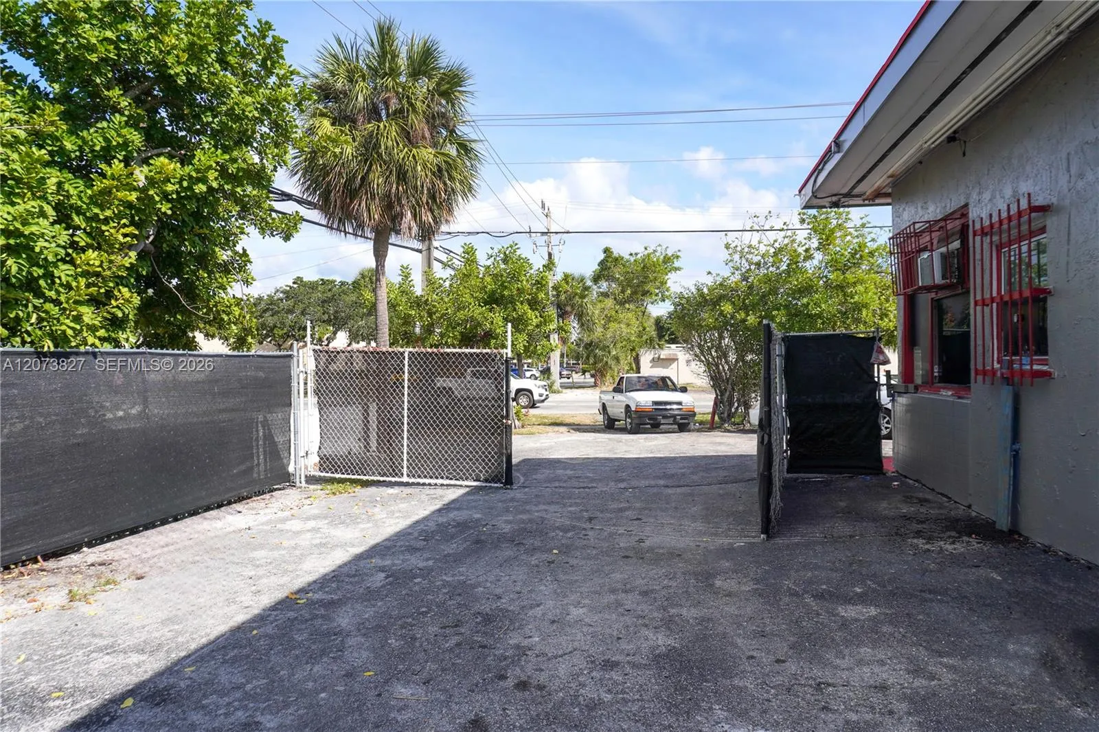 Property photo 33