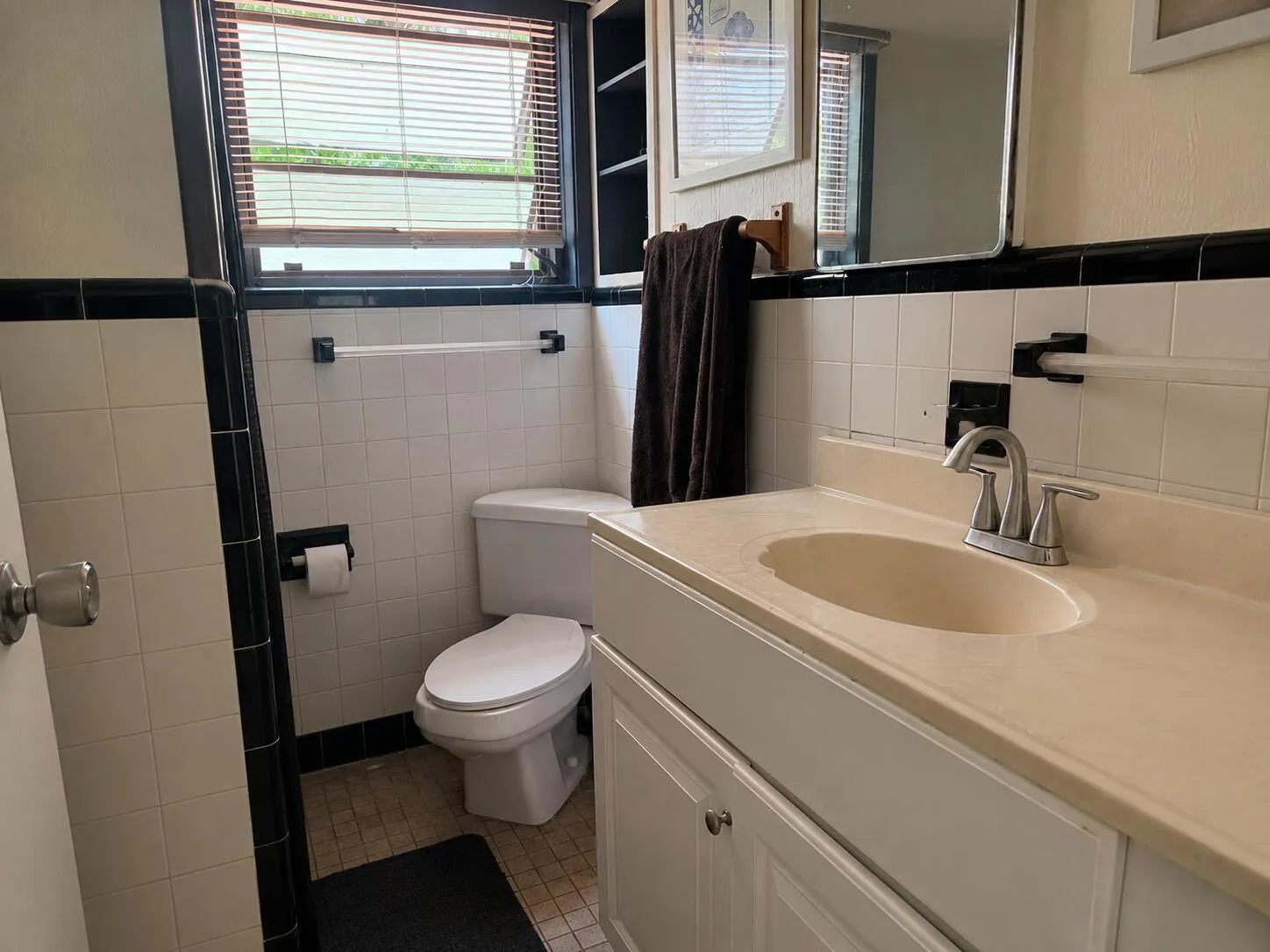 Unit 2 - Bathroom