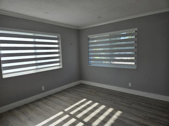 livingrm1