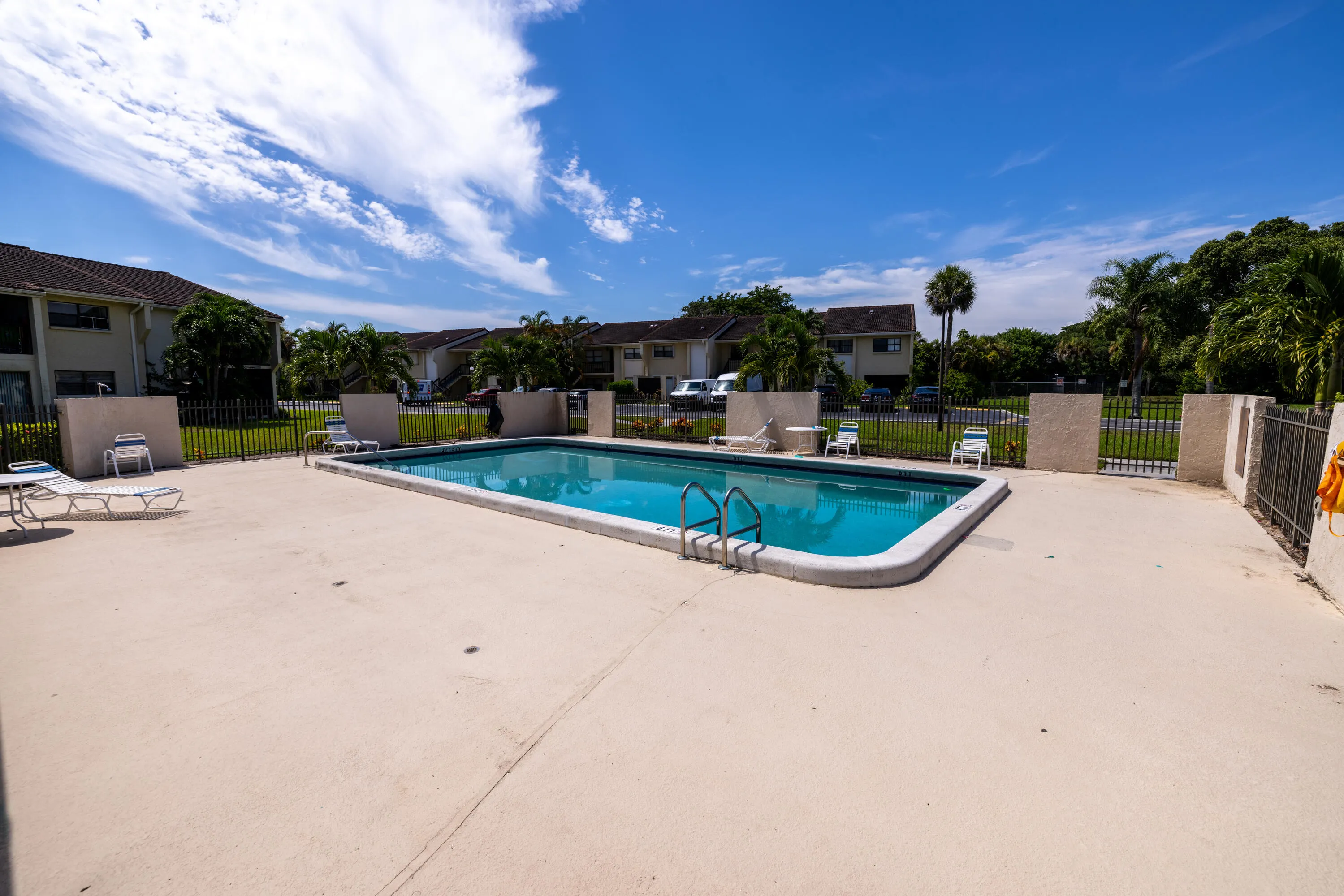 22415 SW 61st Way Ra -8