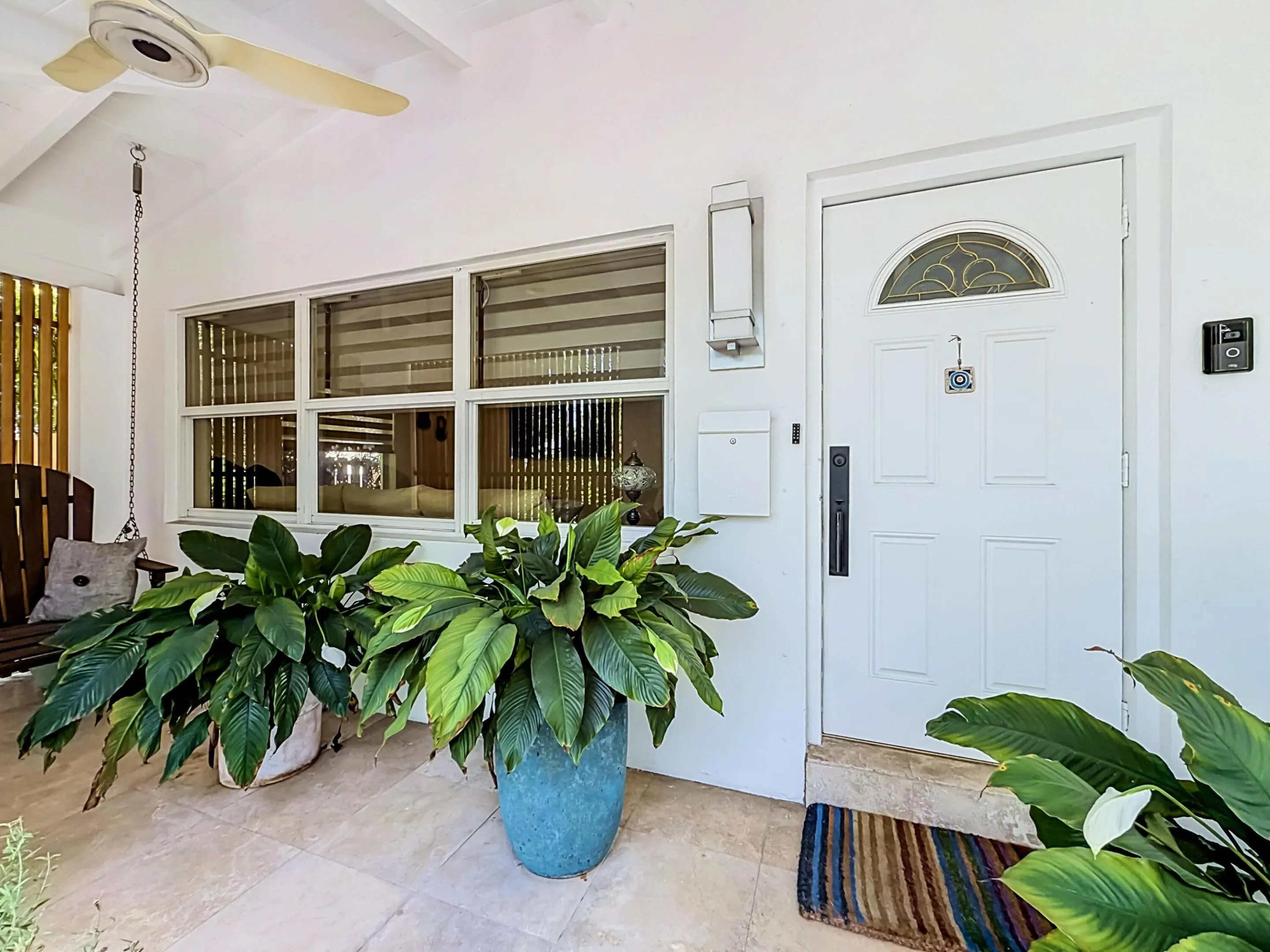 Front Door/Porch