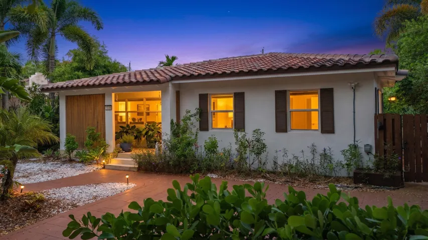-1519 Washington Street_Twilight Photos-