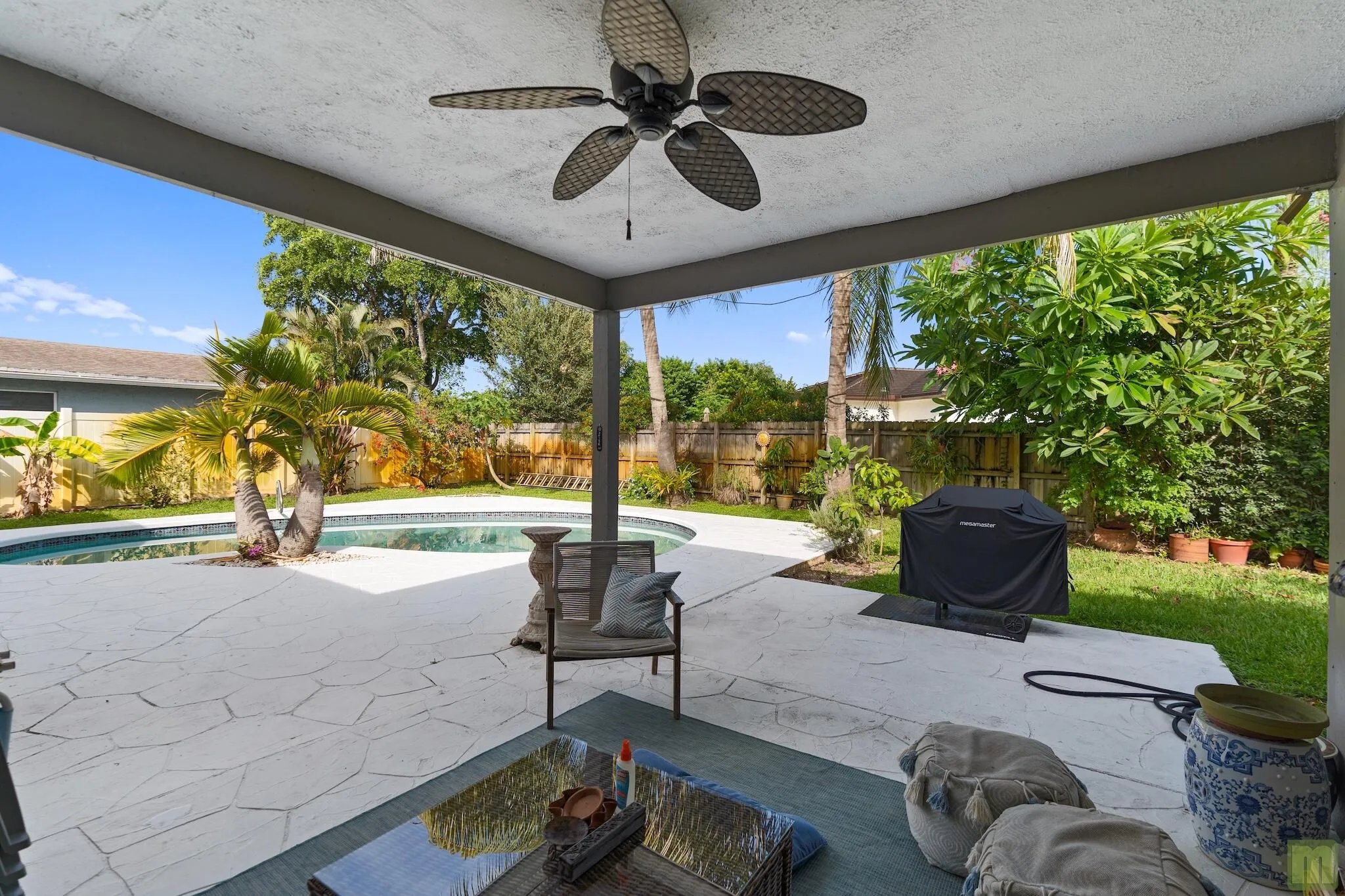 39 patio2
