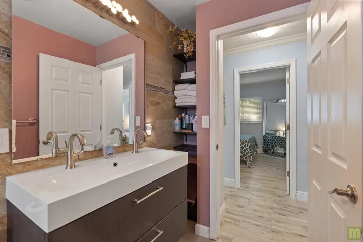 38 bath2b