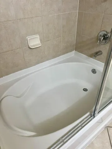 Roman Tub