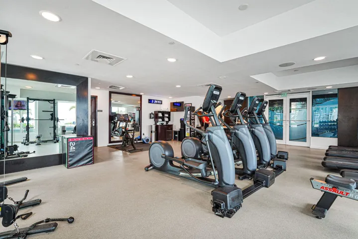 Spa Q, Fitness Center & Classes