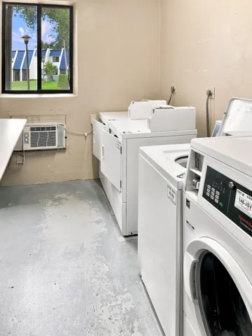 Common Laundry 1st Floor