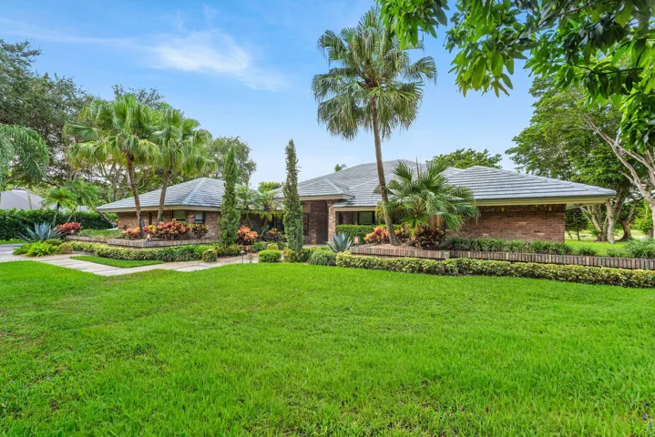 002-6911AnnapolisCourt-Parkland-FL-33067