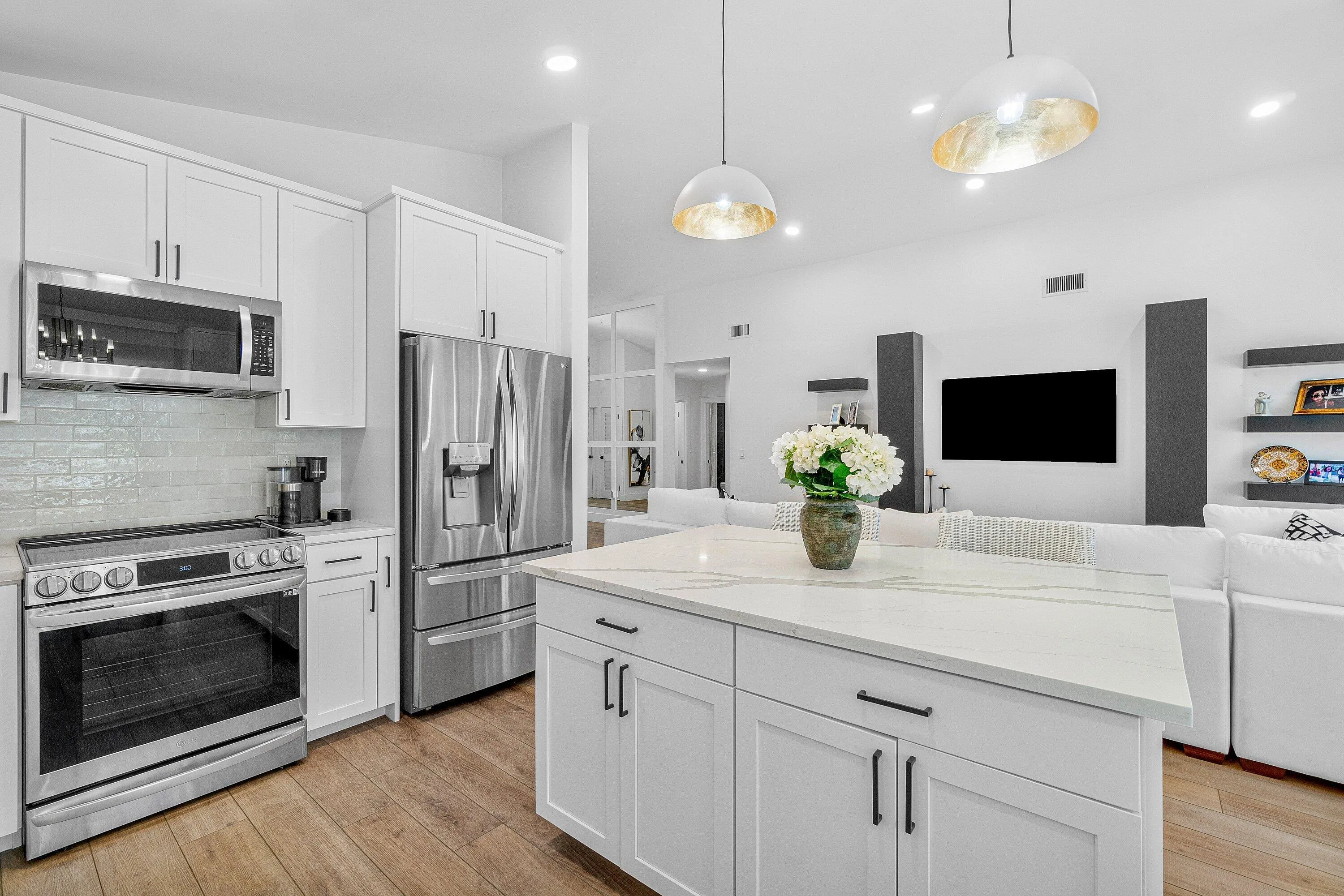 022-7164ViaPalomar-BocaRaton-FL-33433-SM