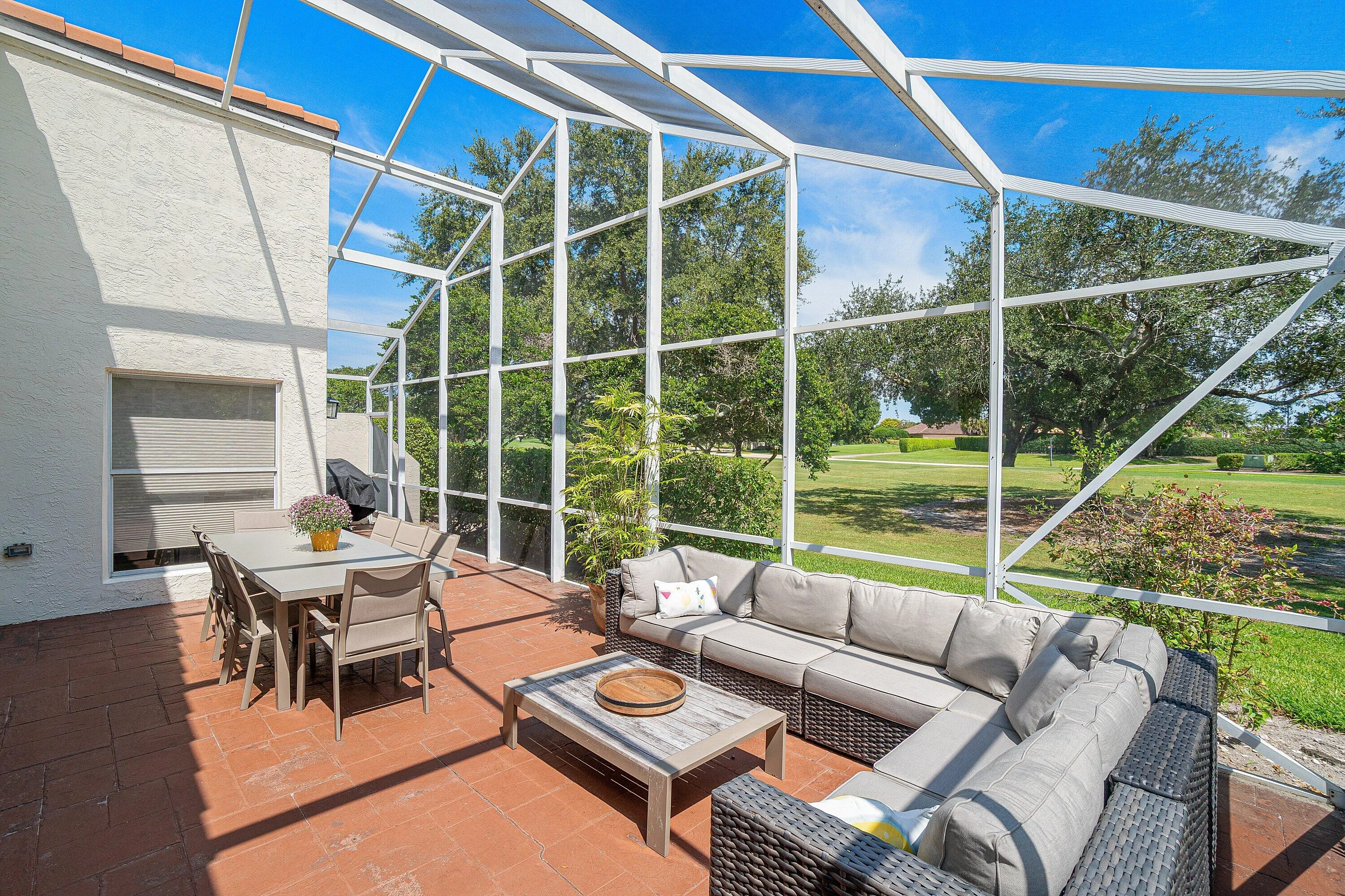 038-7164ViaPalomar-BocaRaton-FL-33433-SM