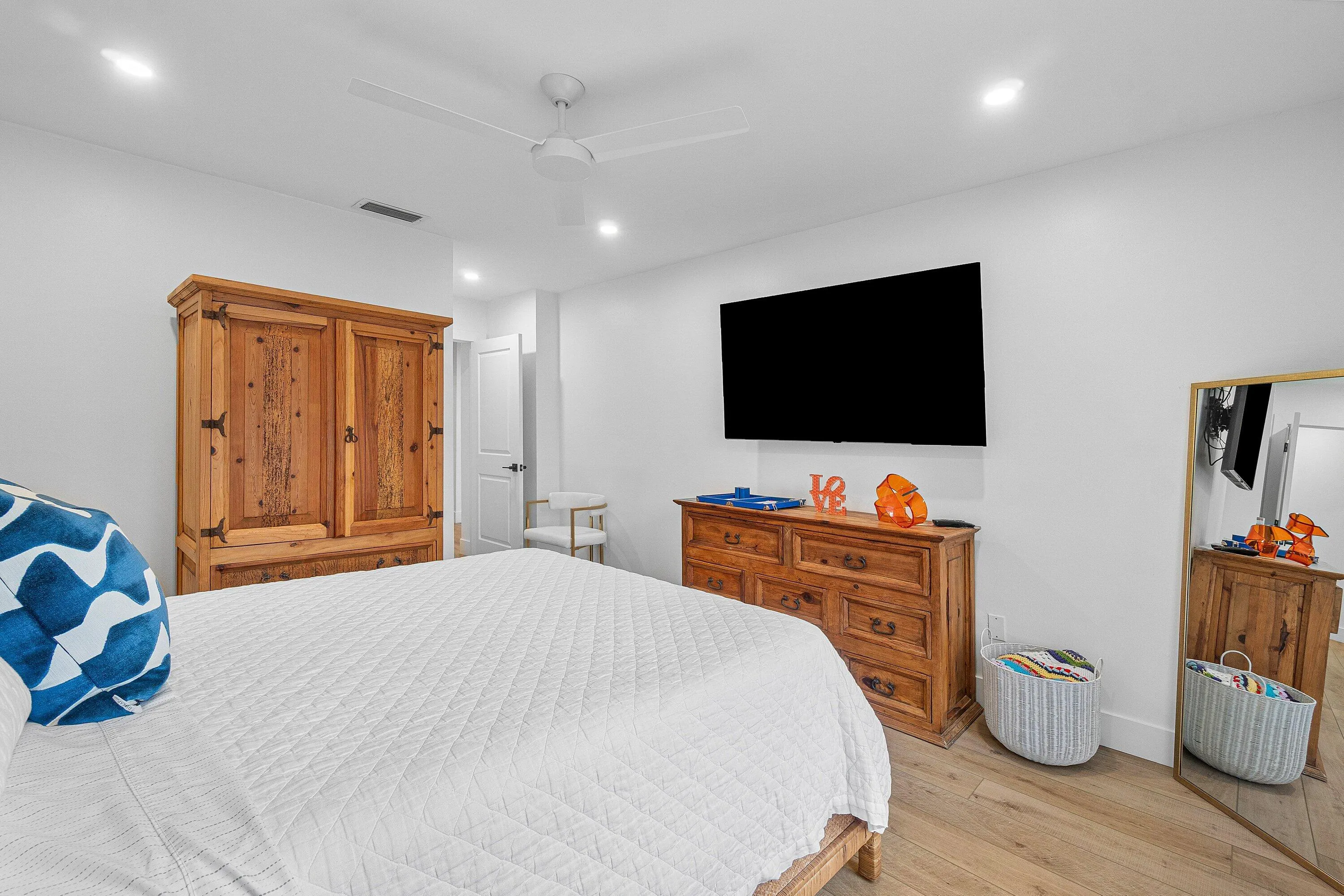 032-7164ViaPalomar-BocaRaton-FL-33433-SM