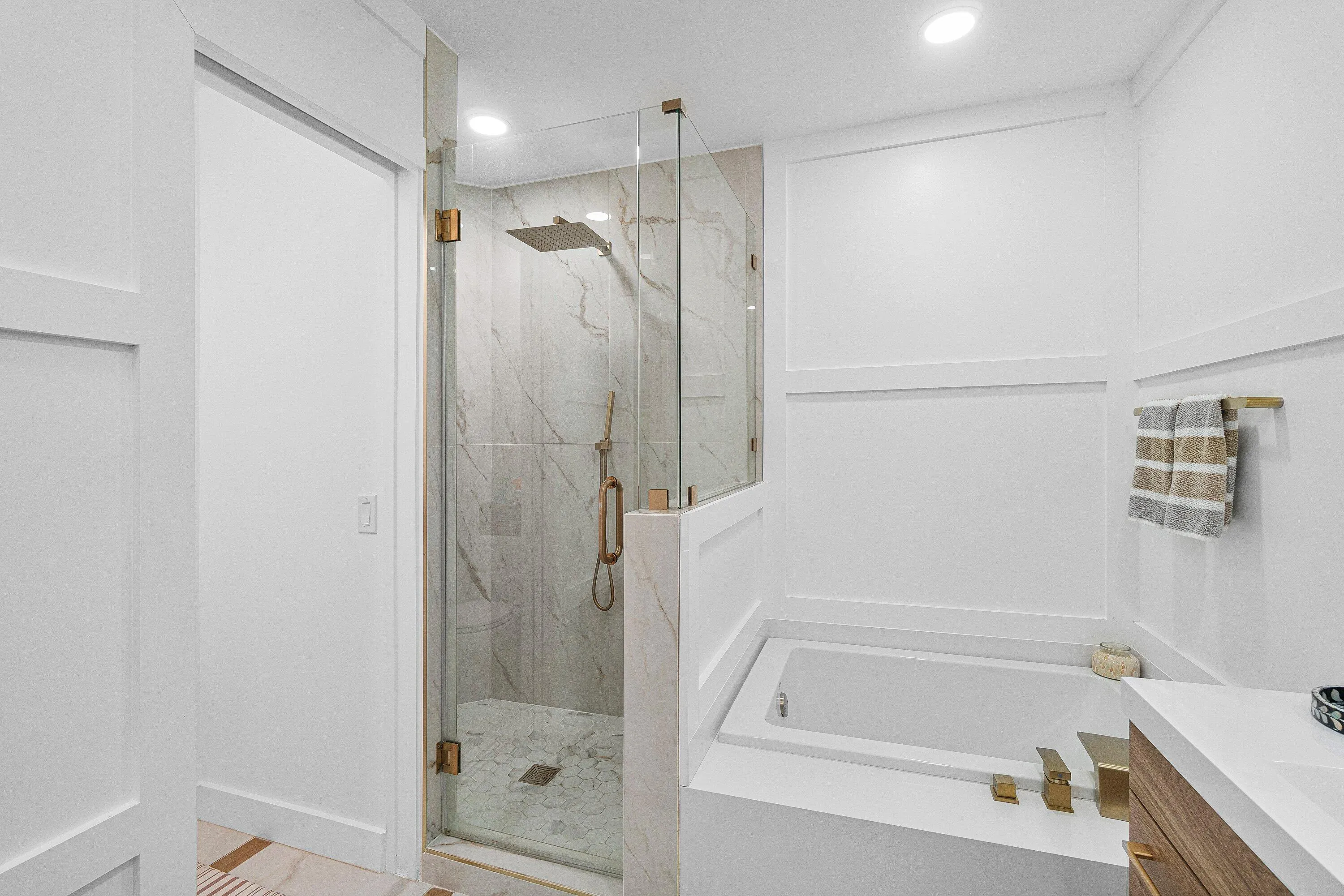 027-7164ViaPalomar-BocaRaton-FL-33433-SM