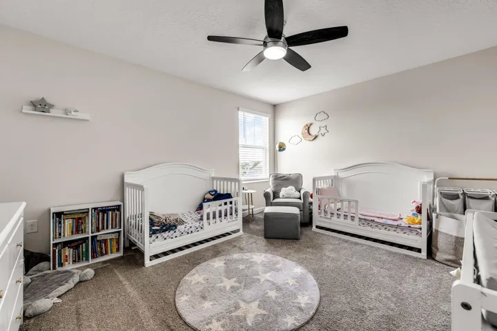 27-web-or-mls-12175ImaginaryWay-25