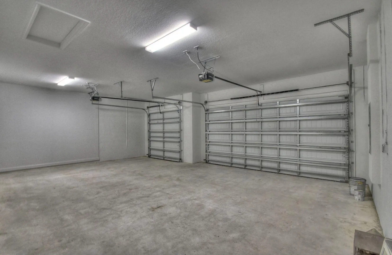 3 car garage