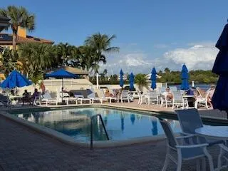 Pool 1