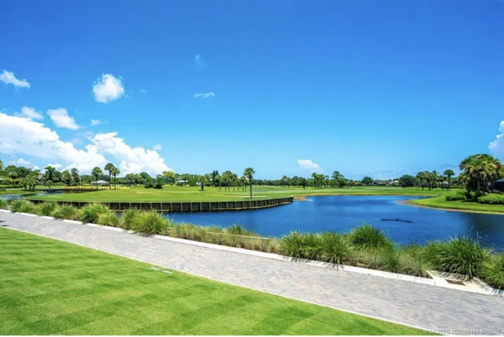 Golf Club