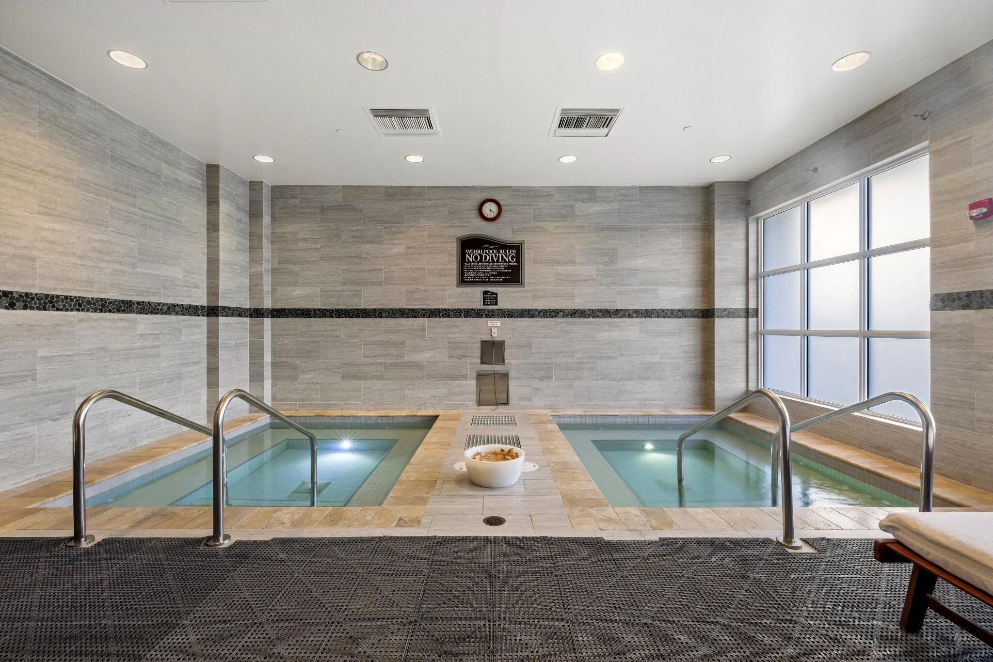 13 - Hot Tub 2