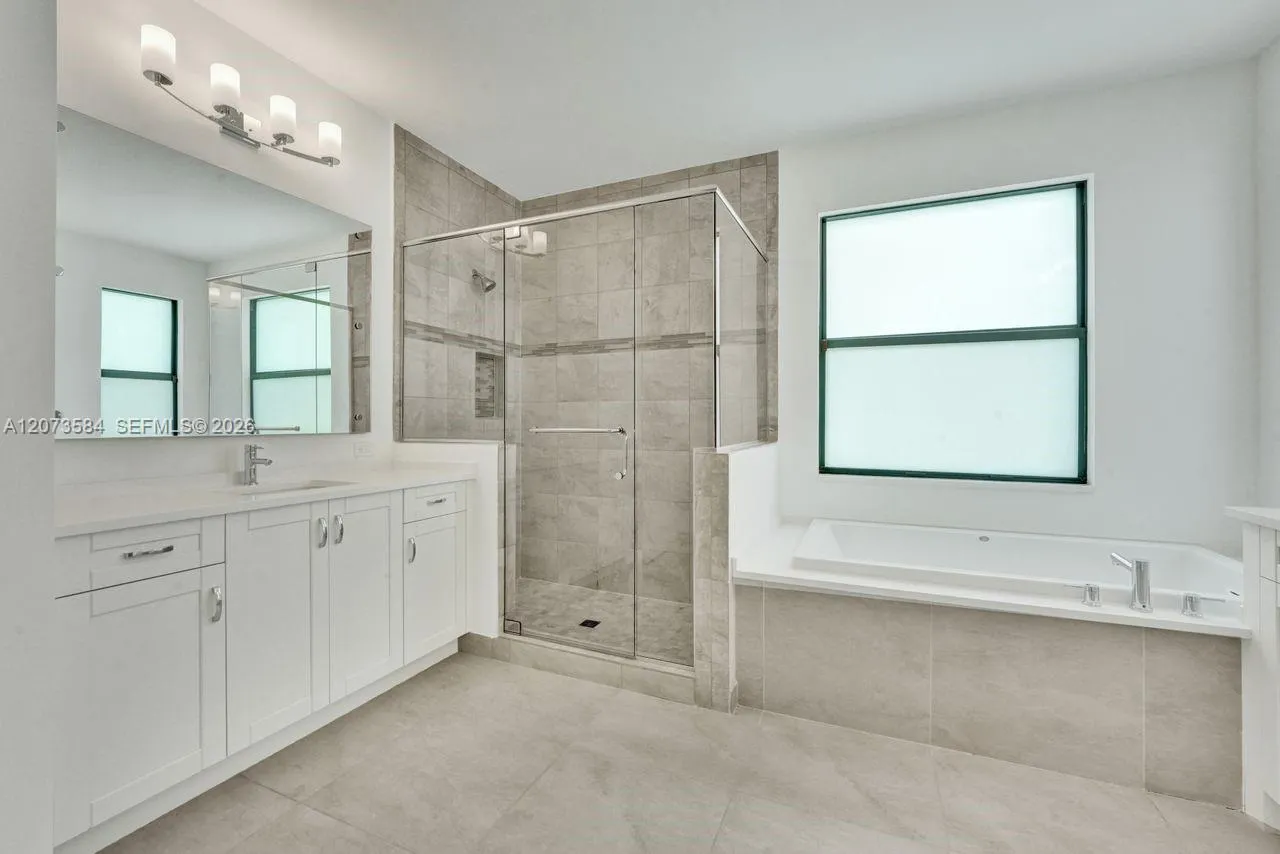 Property photo 72