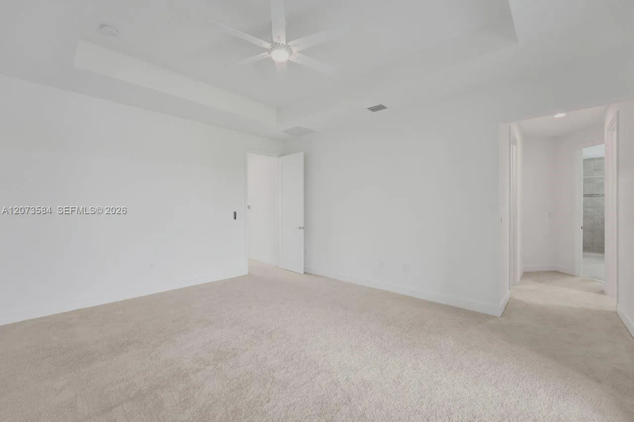 Property photo 77