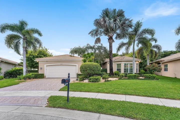 001-10582WhitewindCircle-BoyntonBeach-FL