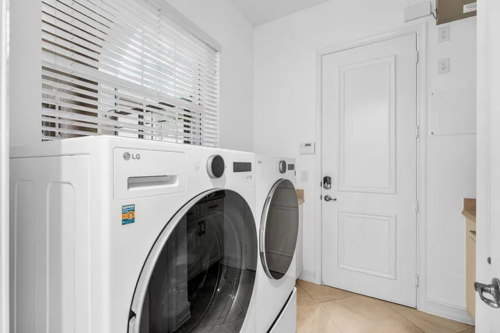033-10582WhitewindCircle-BoyntonBeach-FL