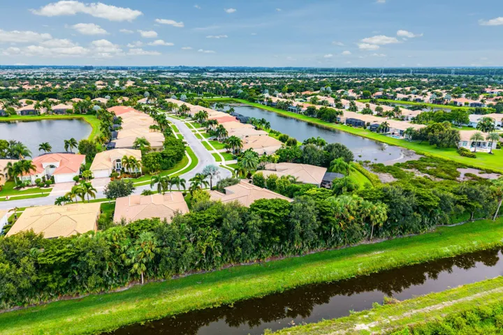 050-10582WhitewindCircle-BoyntonBeach-FL