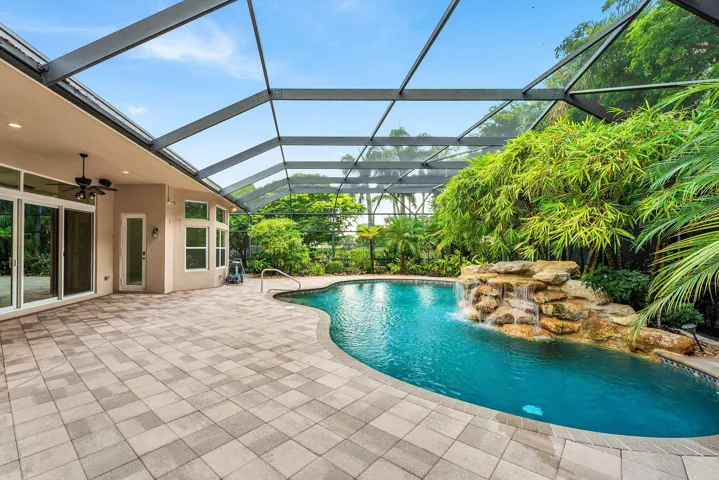 037-10582WhitewindCircle-BoyntonBeach-FL