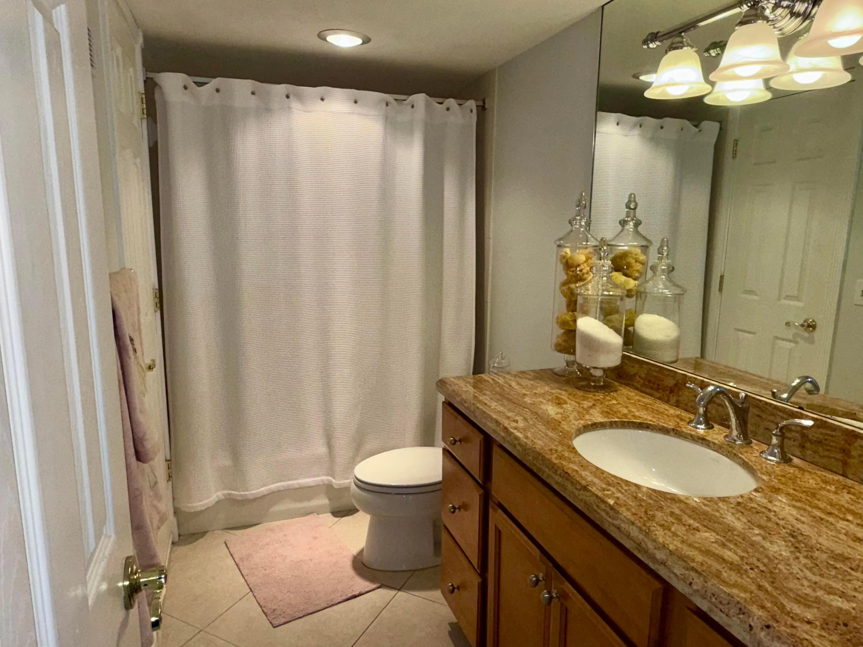 Second/guest Bathroom