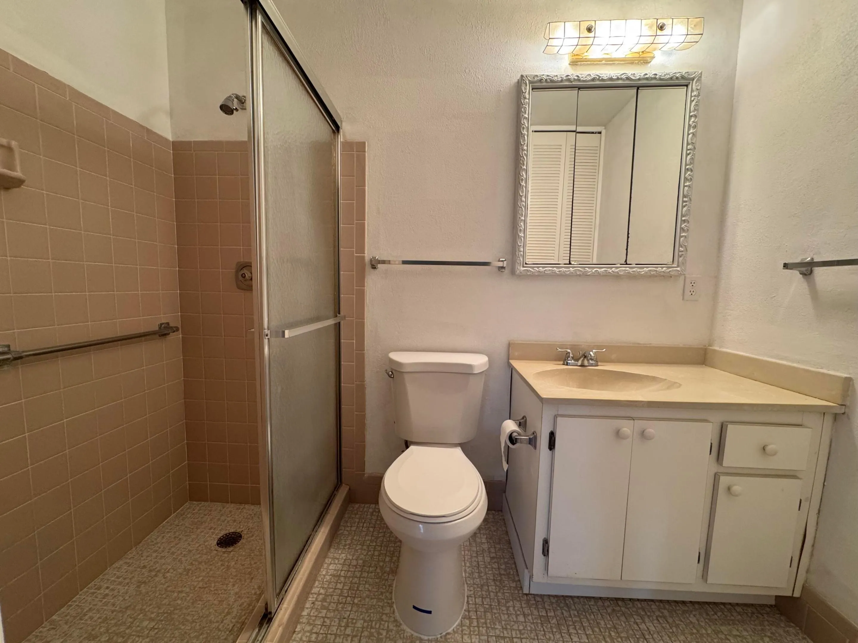 2nd bathroom
