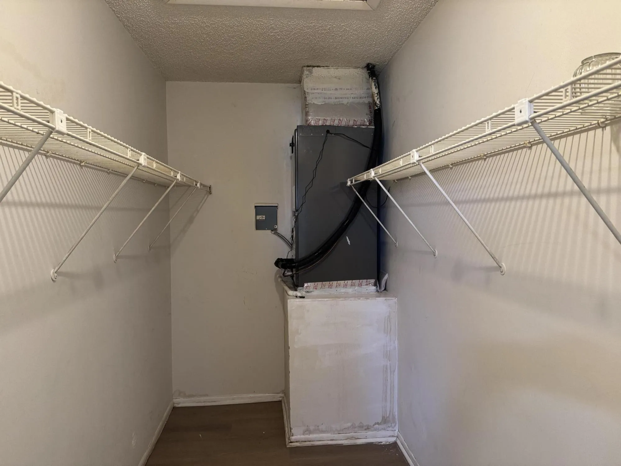 Walk in closet