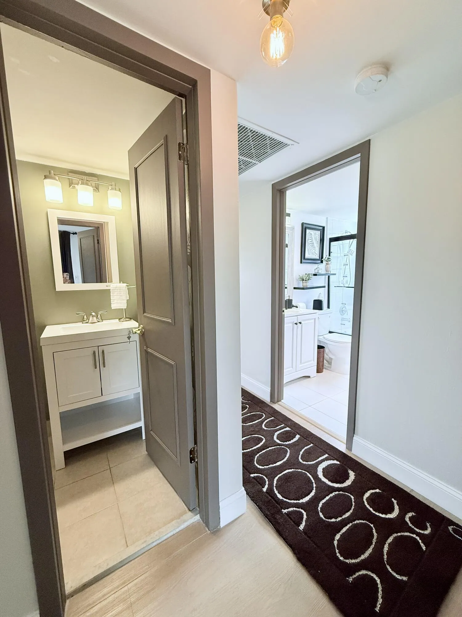 1 Full Bathroom and 1 Half Bathroom