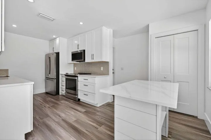 Kitchen2
