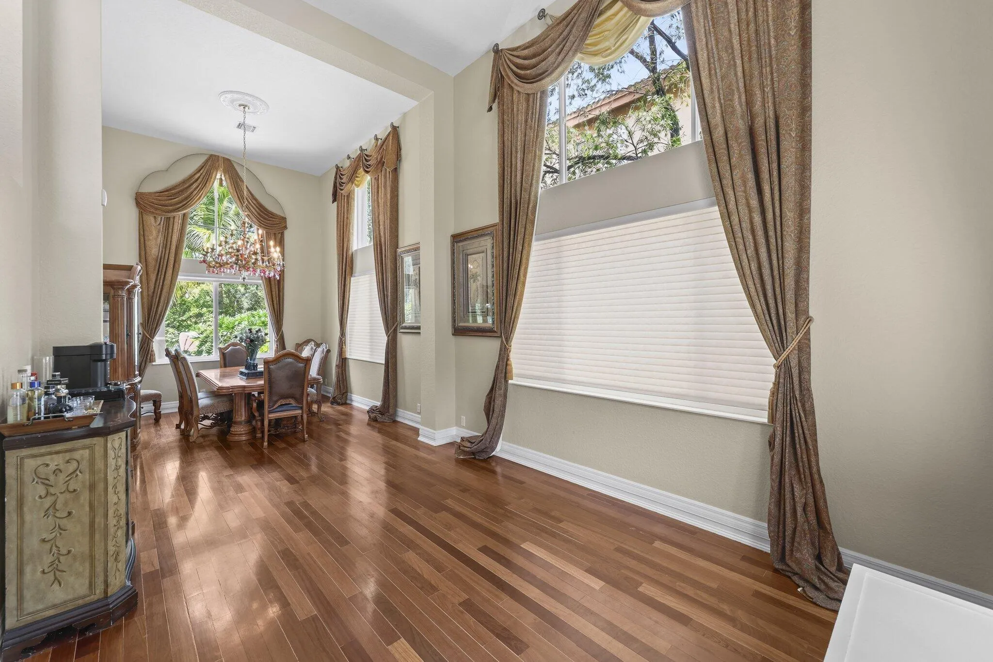 Dining Area/Bonus Room