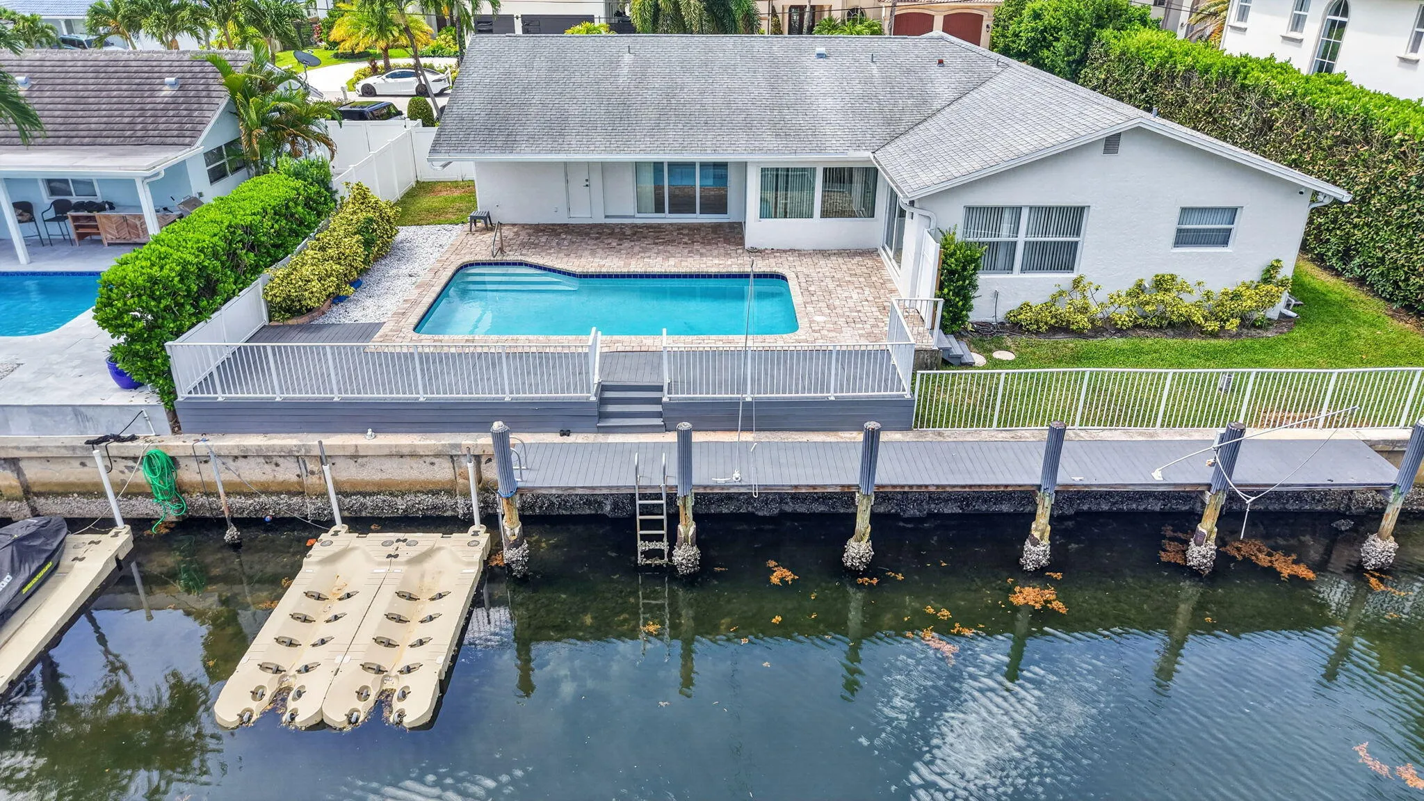 Dock