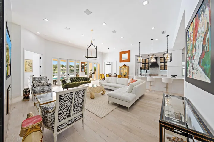 1115 Orinoco Way31
