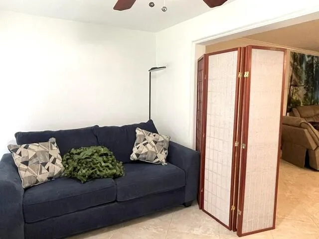 Enclosed florida room 2