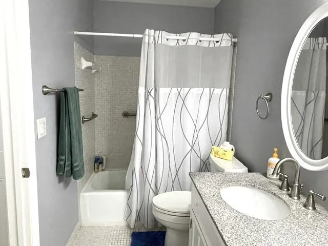 master bathroom tub shower combo