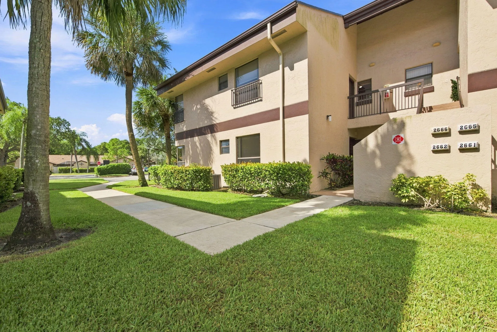 2-web-or-mls-2662-carambola-cir-n