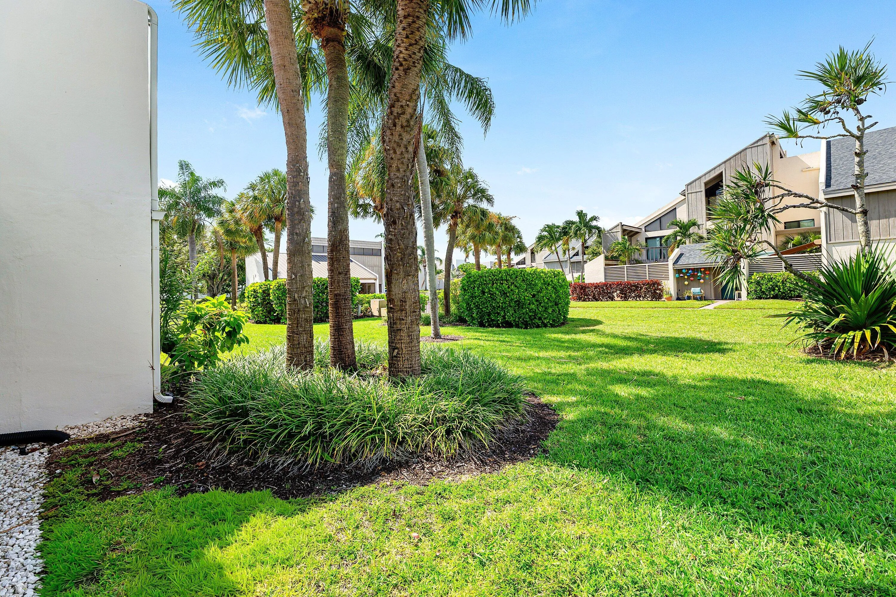 024-1605US1-M2108-Jupiter-FL-33477-SMALL