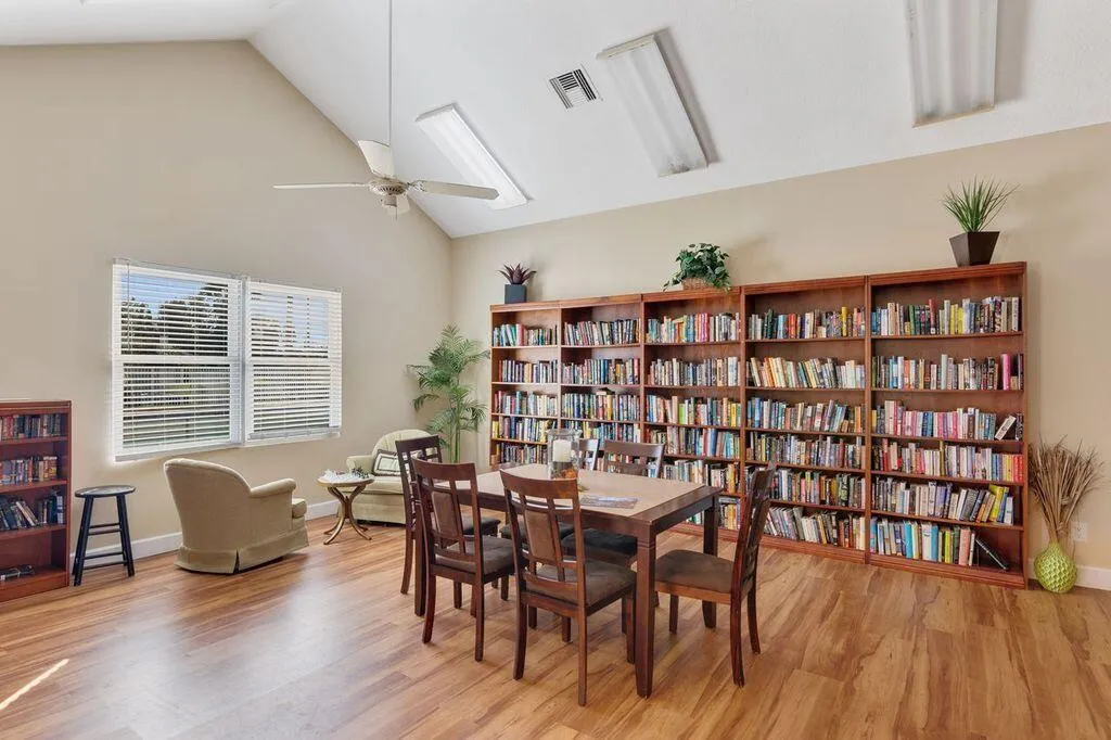 Property photo 35