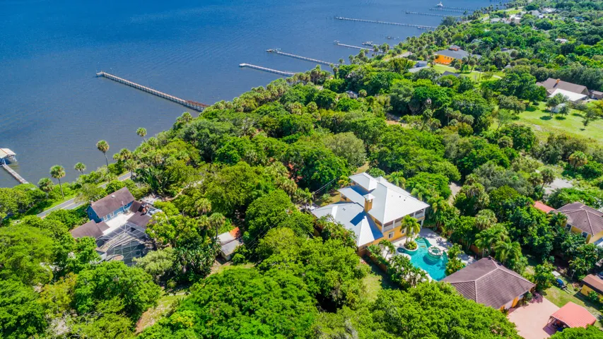 104-075-8053 S Indian River-3000x1687