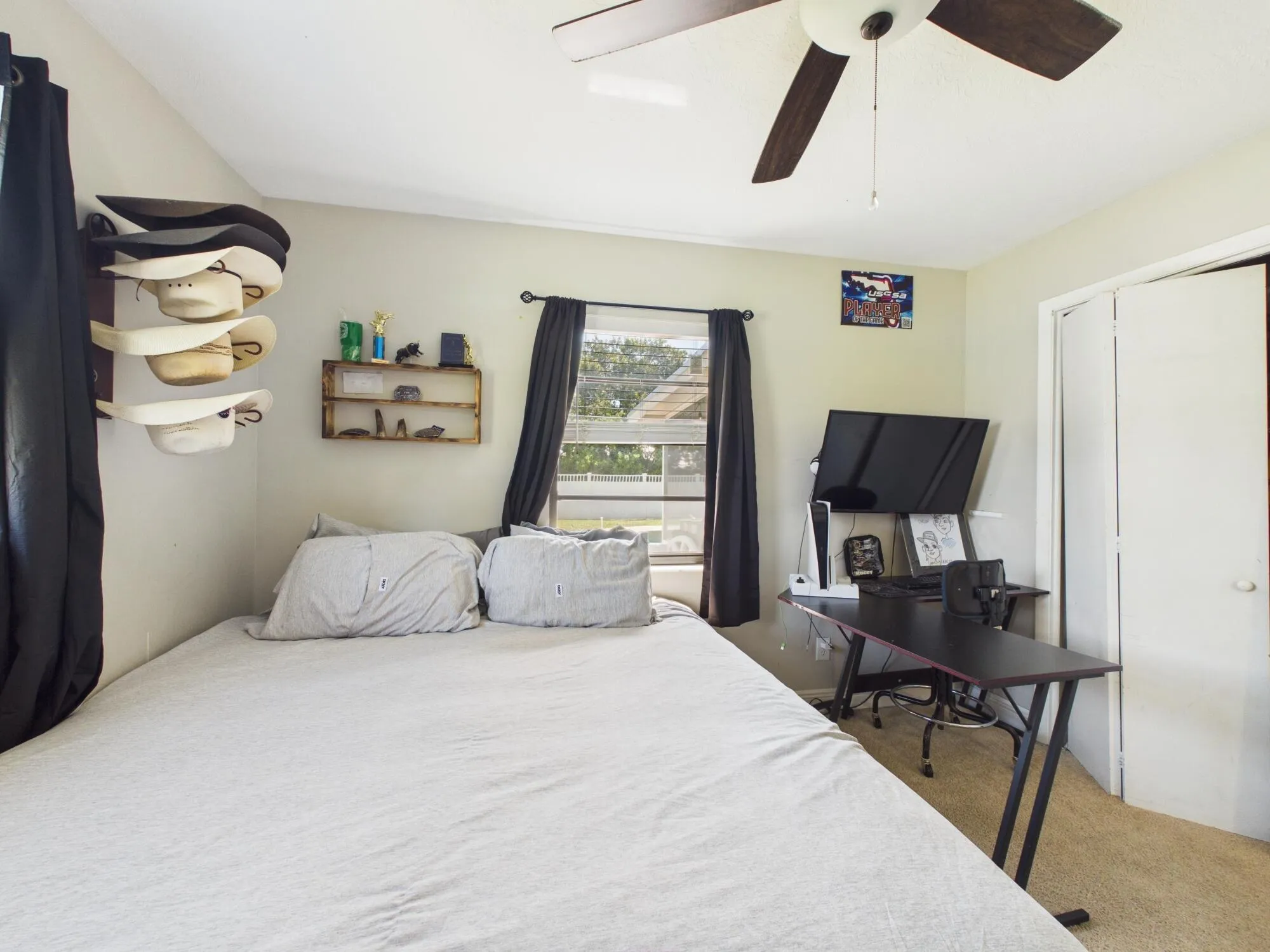 Property photo 44