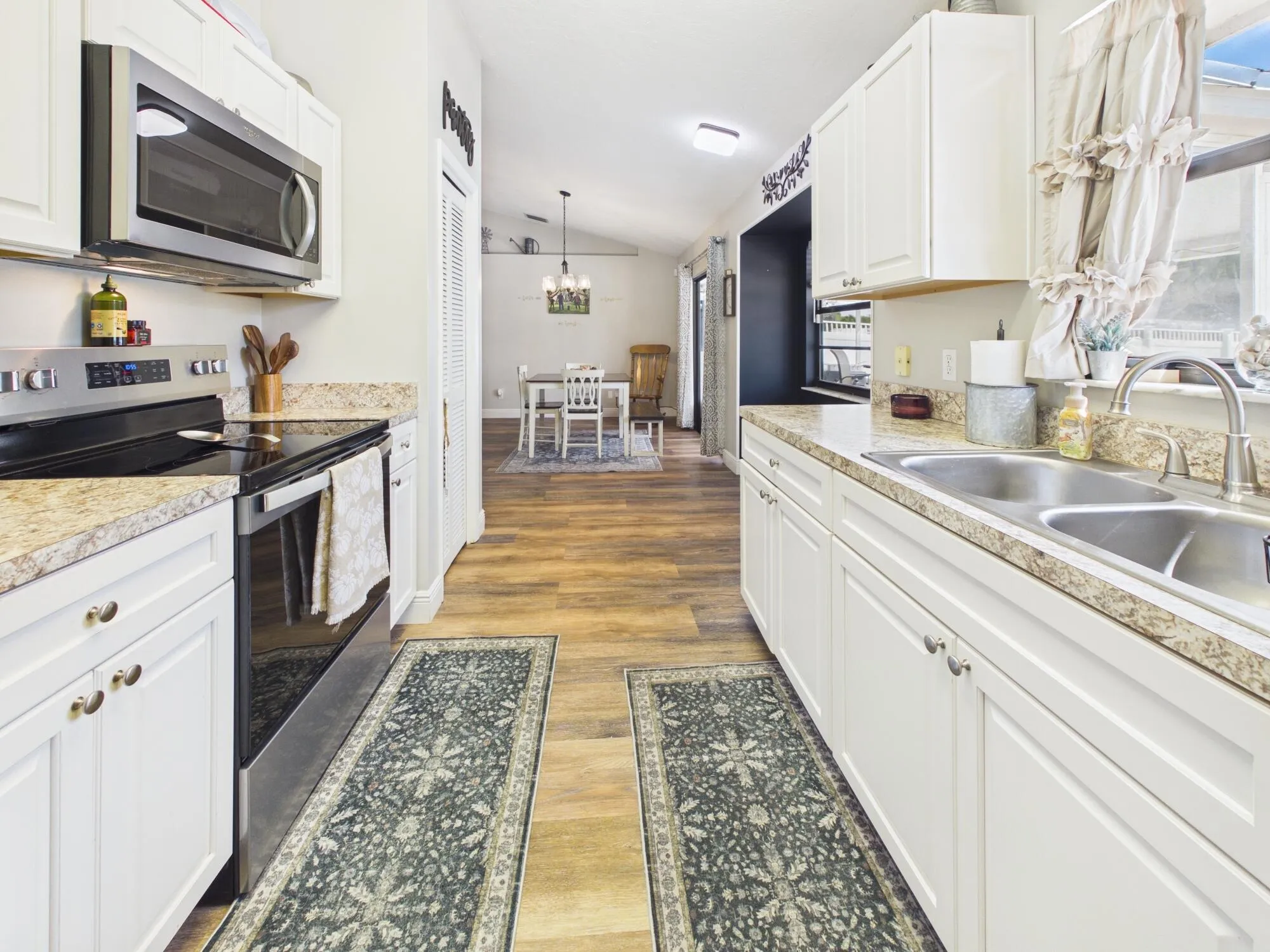 Property photo 38