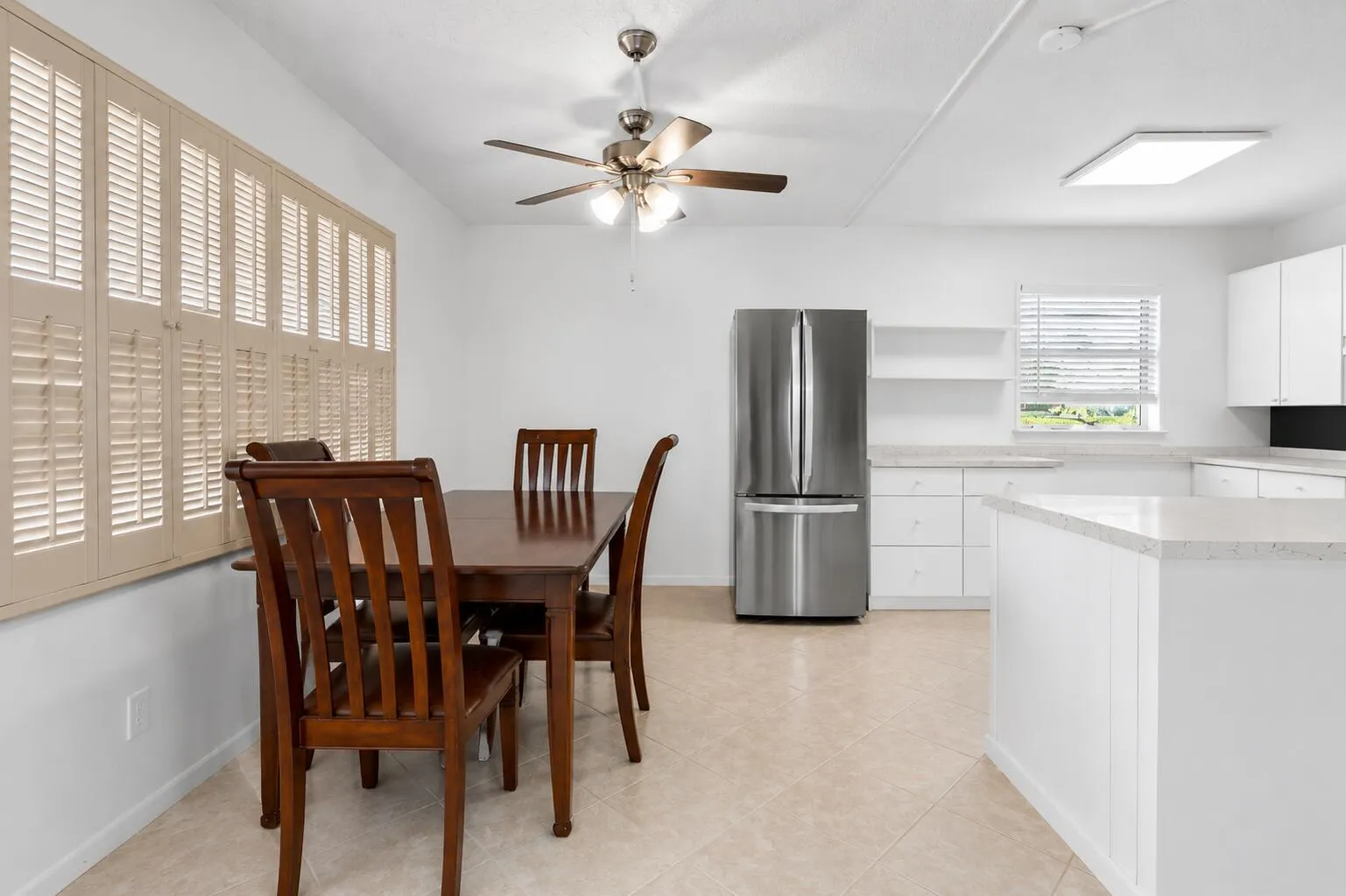 Dining/Kitchen Area