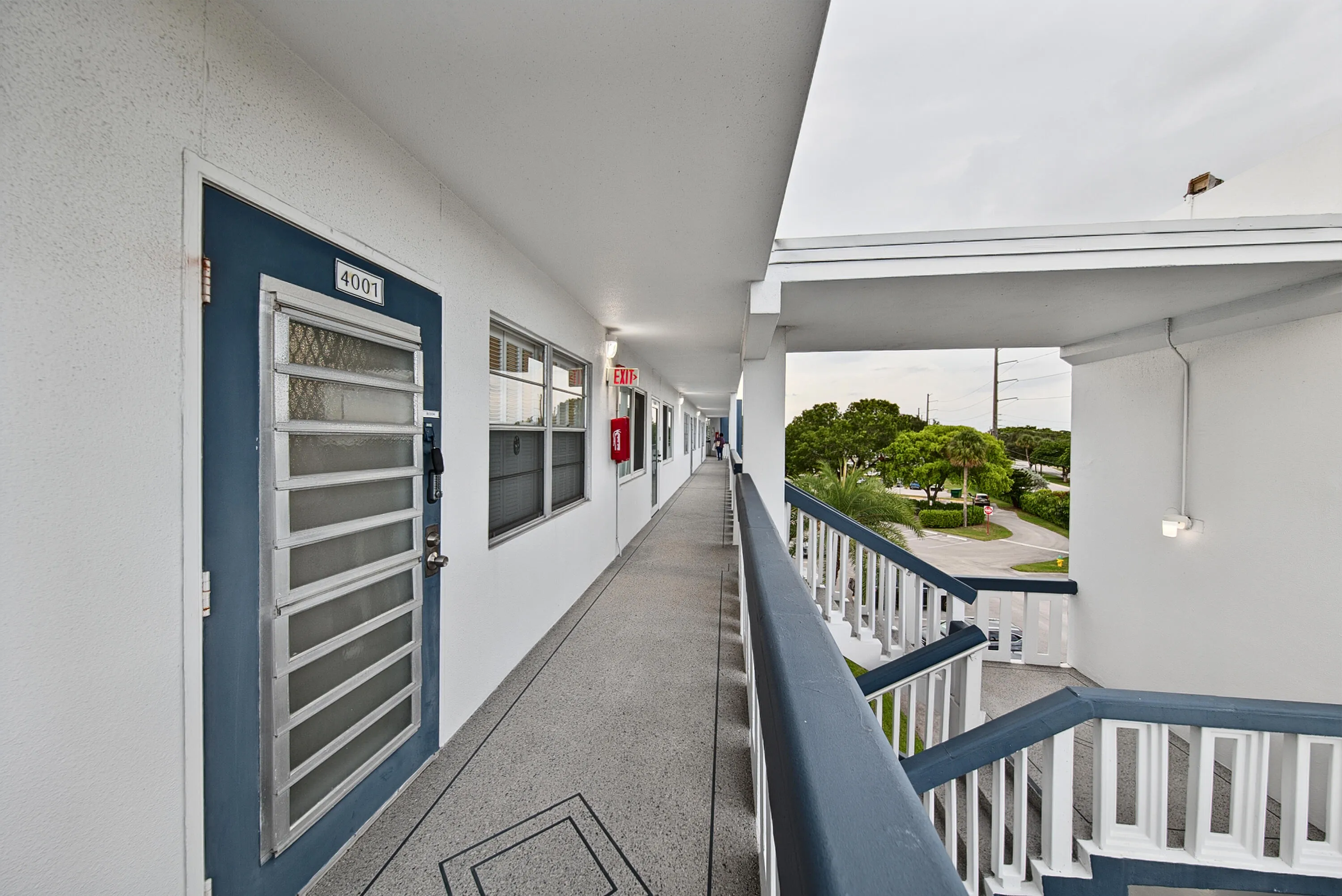 4th Floor Walkway & Unit Entrance