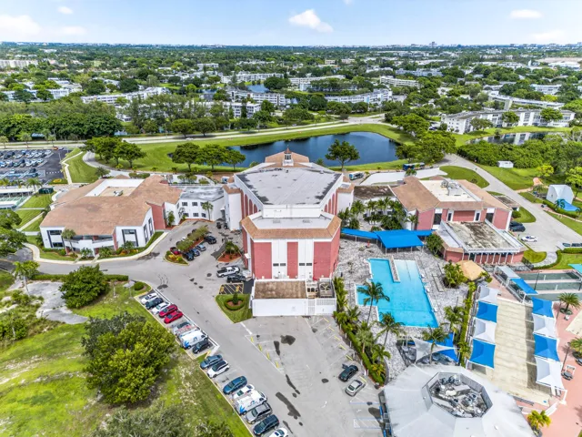 Aerial View of the Clubhouse