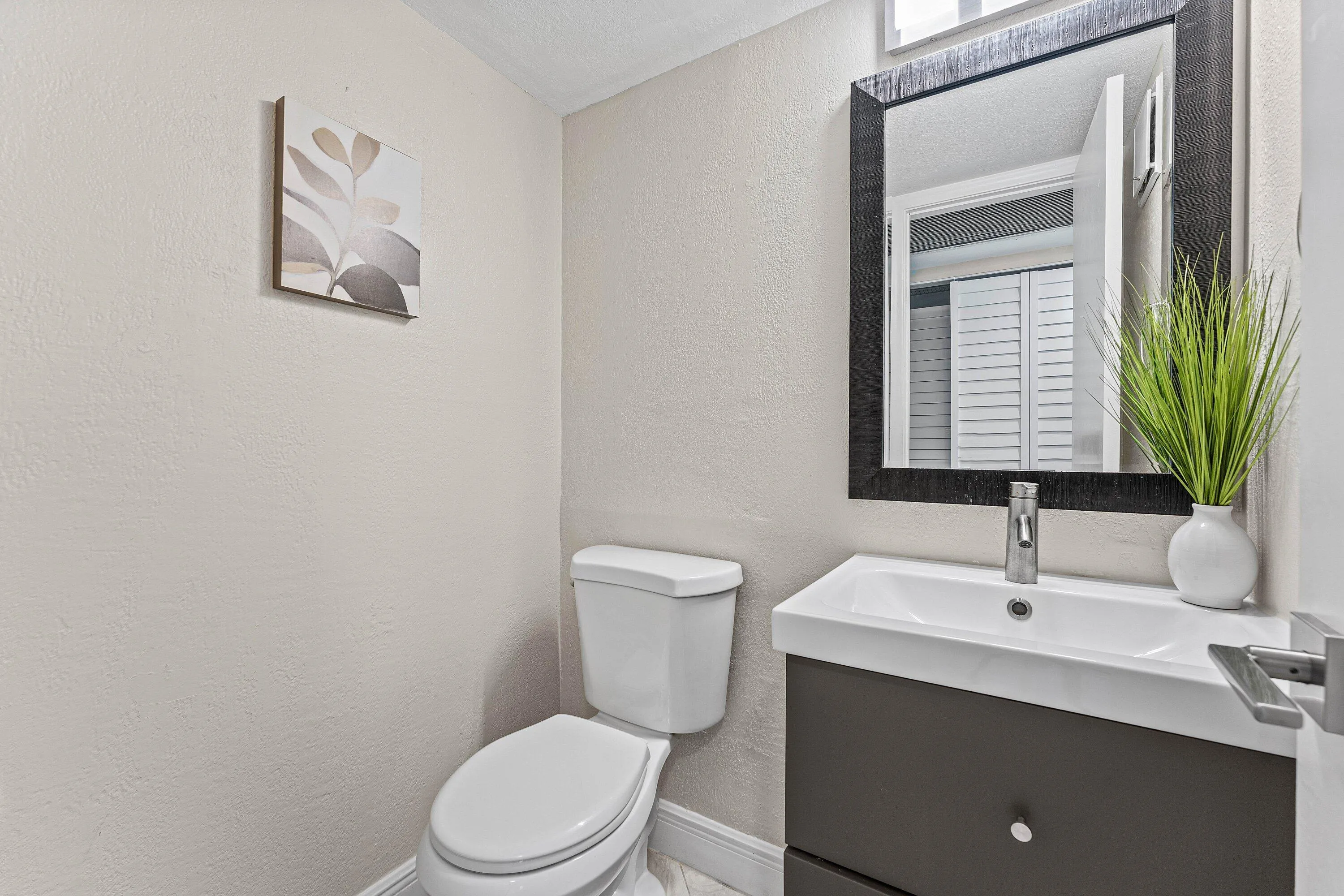 021-1015BerkshireA-DeerfieldBeach-FL-334